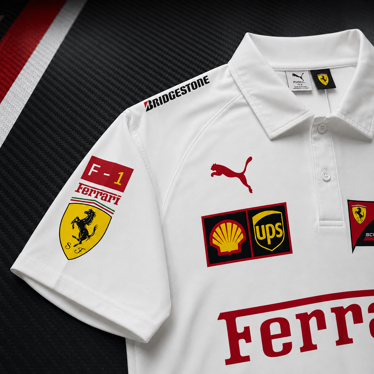 Polo Scuderia Ferrari Team Bianca – Formula 1 Racing Edition